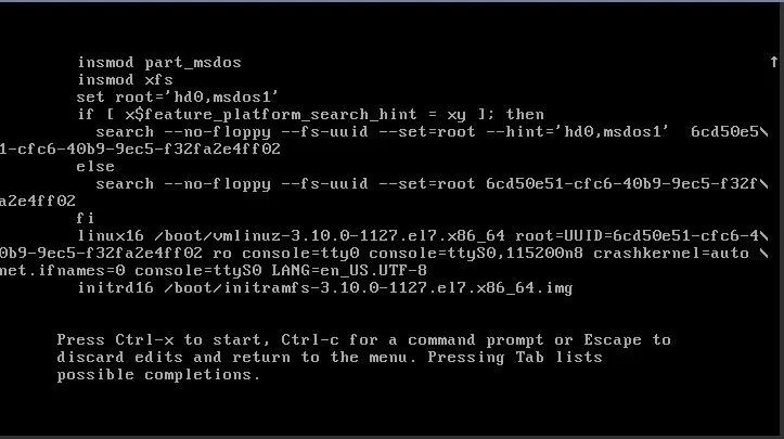 GRUB-Bootloader-Konfiguration mit detaillierten Boot-Befehlen für CentOS 7.